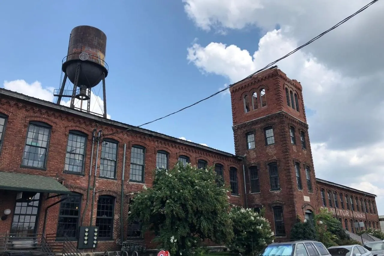 Spacious And Stylish 2 Bedroom Near Broadway - 5 Min Drive Nashville 0*,  United States