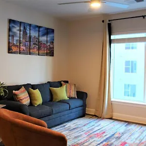  Apartment Luxury In The Gulch